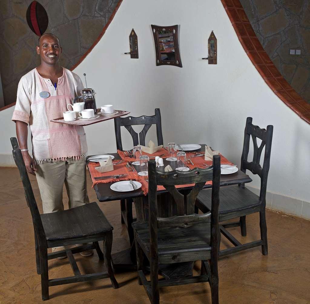 Hotel Ashnil Samburu Camp Restaurante foto